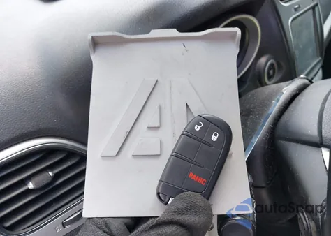 2015 Dodge Journey Sxt z USA, uszkodzony, nr VIN 3C4PDCBB6FT639532